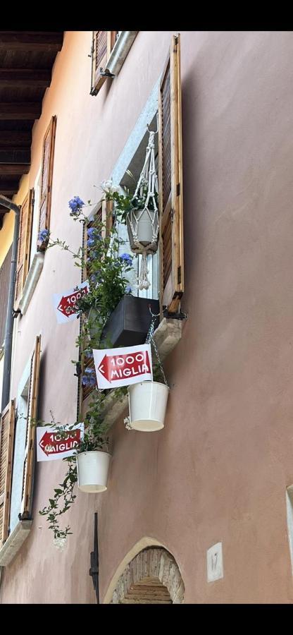 La Piccola Casa Al Lago - Intera Casa Con 3 Camere E 2 Box Salò Esterno foto