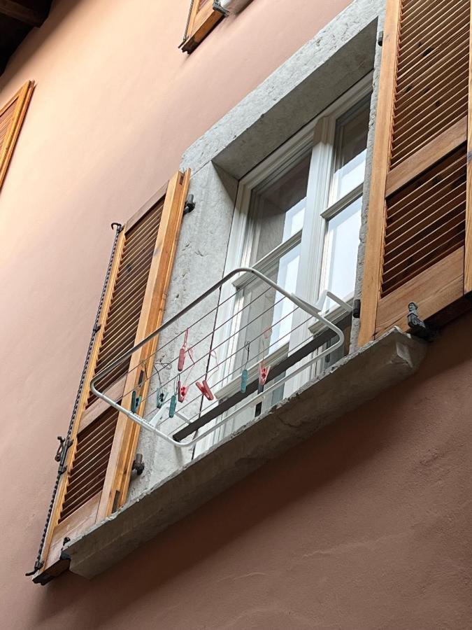La Piccola Casa Al Lago - Intera Casa Con 3 Camere E 2 Box Salò Esterno foto