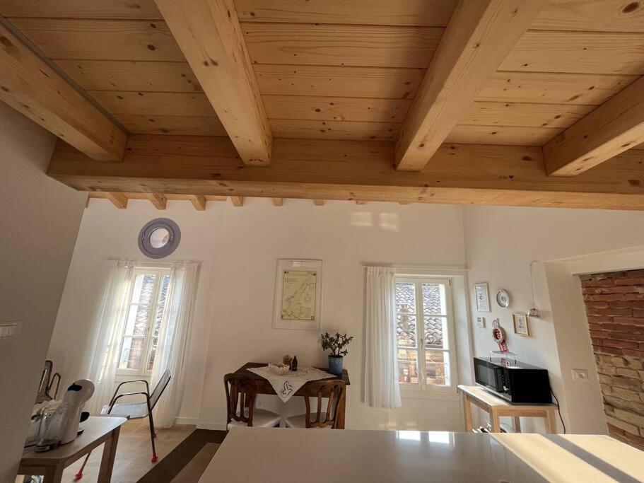 La Piccola Casa Al Lago - Intera Casa Con 3 Camere E 2 Box Salò Esterno foto