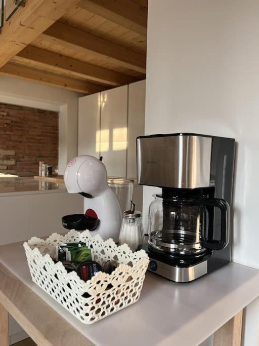 La Piccola Casa Al Lago - Intera Casa Con 3 Camere E 2 Box Salò Esterno foto