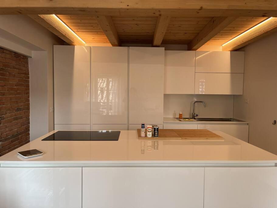 La Piccola Casa Al Lago - Intera Casa Con 3 Camere E 2 Box Salò Esterno foto