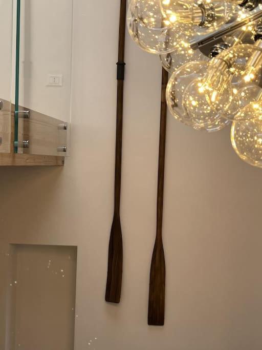 La Piccola Casa Al Lago - Intera Casa Con 3 Camere E 2 Box Salò Esterno foto
